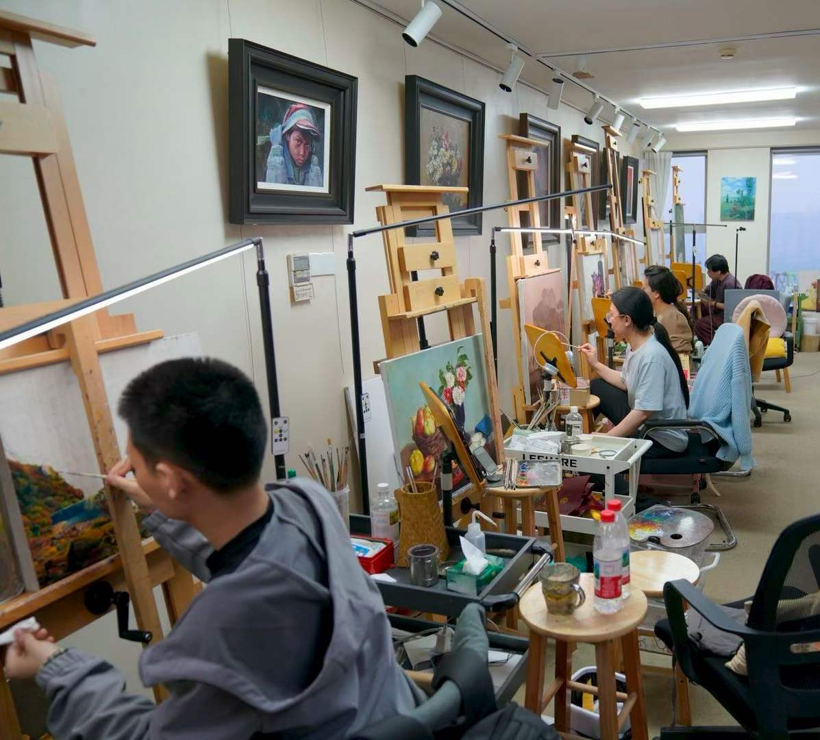 Bridge Cloud Art — hand-painted oil painting studio
